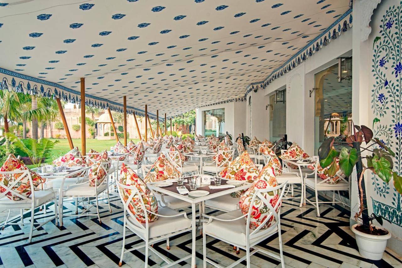 Radisson Blu Udaipur Palace Resort&Spa Extérieur photo